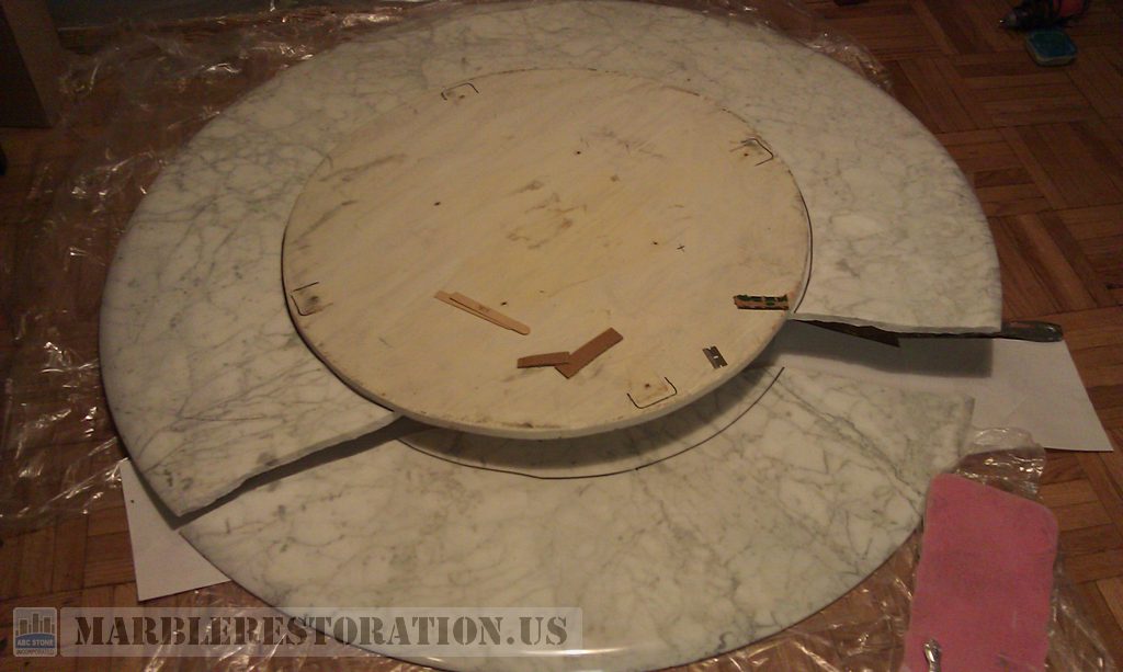 Carrara Wreck Clean Split Round Table Disc Base